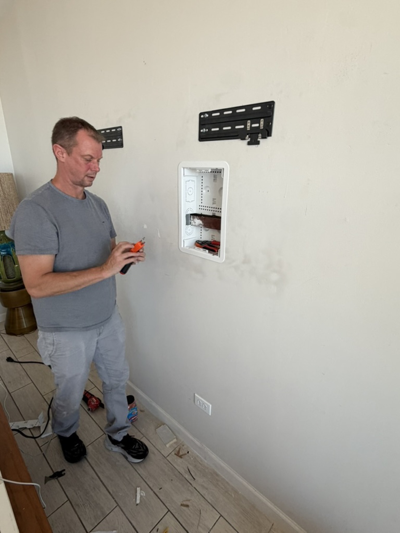 Frame Pro recessed media box during installation