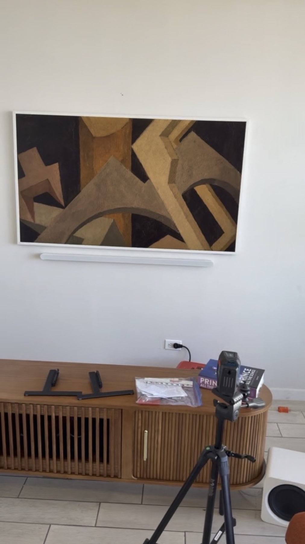 Frame Pro with matching Slim soundbar and hidden wiring