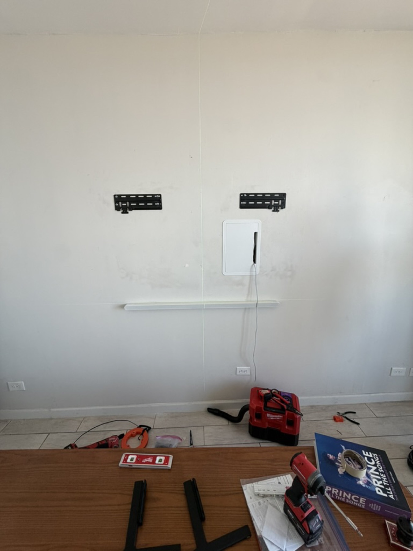 Frame Pro installation wall layout